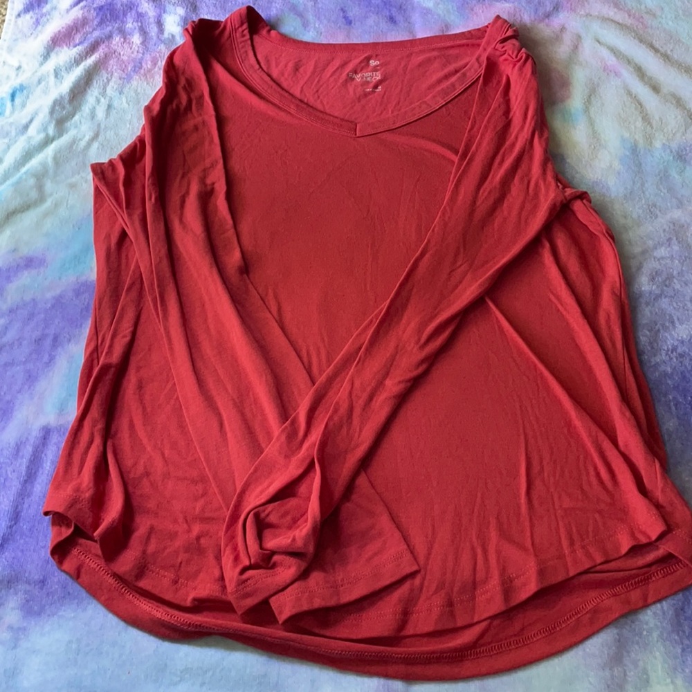 SO Favorite V-Neck Long Sleeve